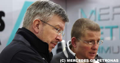 メルセデスGP「勝てるドライバーが2人いる」