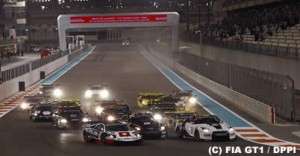 【レース フル動画】FIA GT1開幕戦アブダビ、デュッセルドルフ／ピッチオーネ組アストンマーチンDB9が優勝