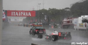 【動画】インディカー第4戦サンパウロ、大雨で決勝は順延。佐藤琢磨は3番手